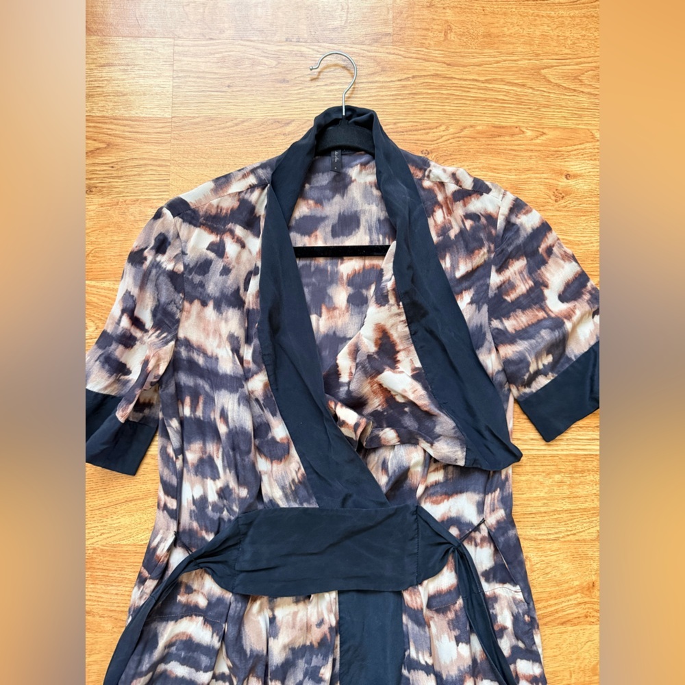 Bcbgmaxazria Black Patterned Asymmetrical 100% Si… - image 3